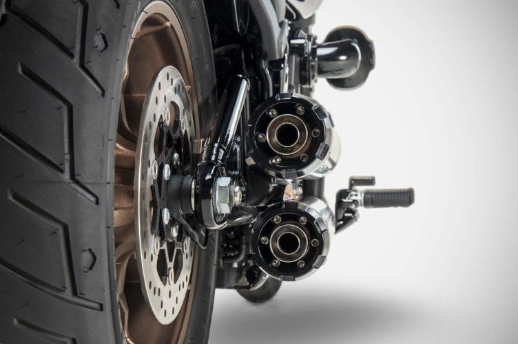 Harley-Davidson Breakout 117 - 2017/2024 sistema di scarico silenziatori sovrapposti Zard