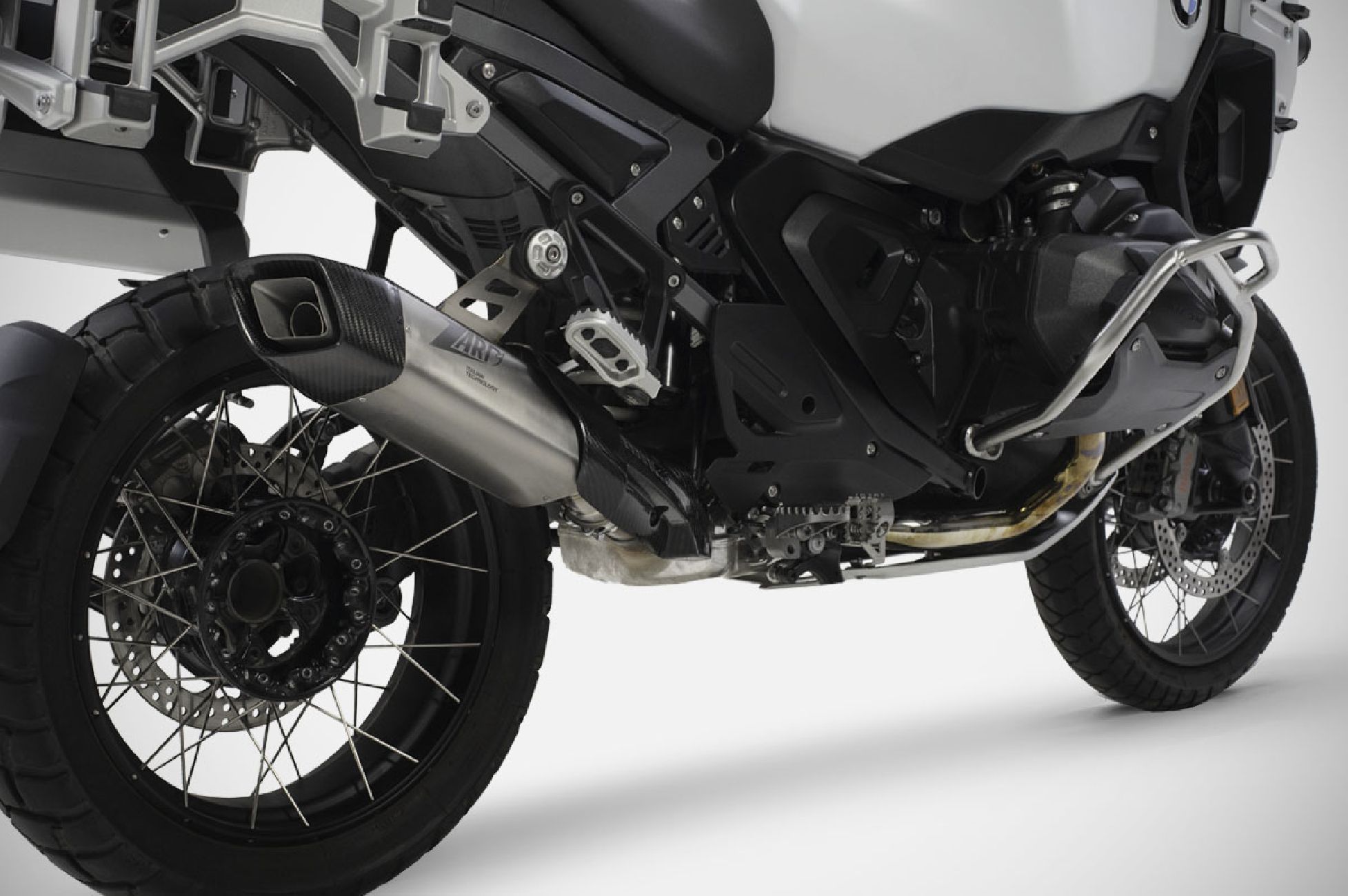 BMW R 1300 GS ADVENTURE exhaust SLIP-ON ZARD 2025 Titanium with Carbon