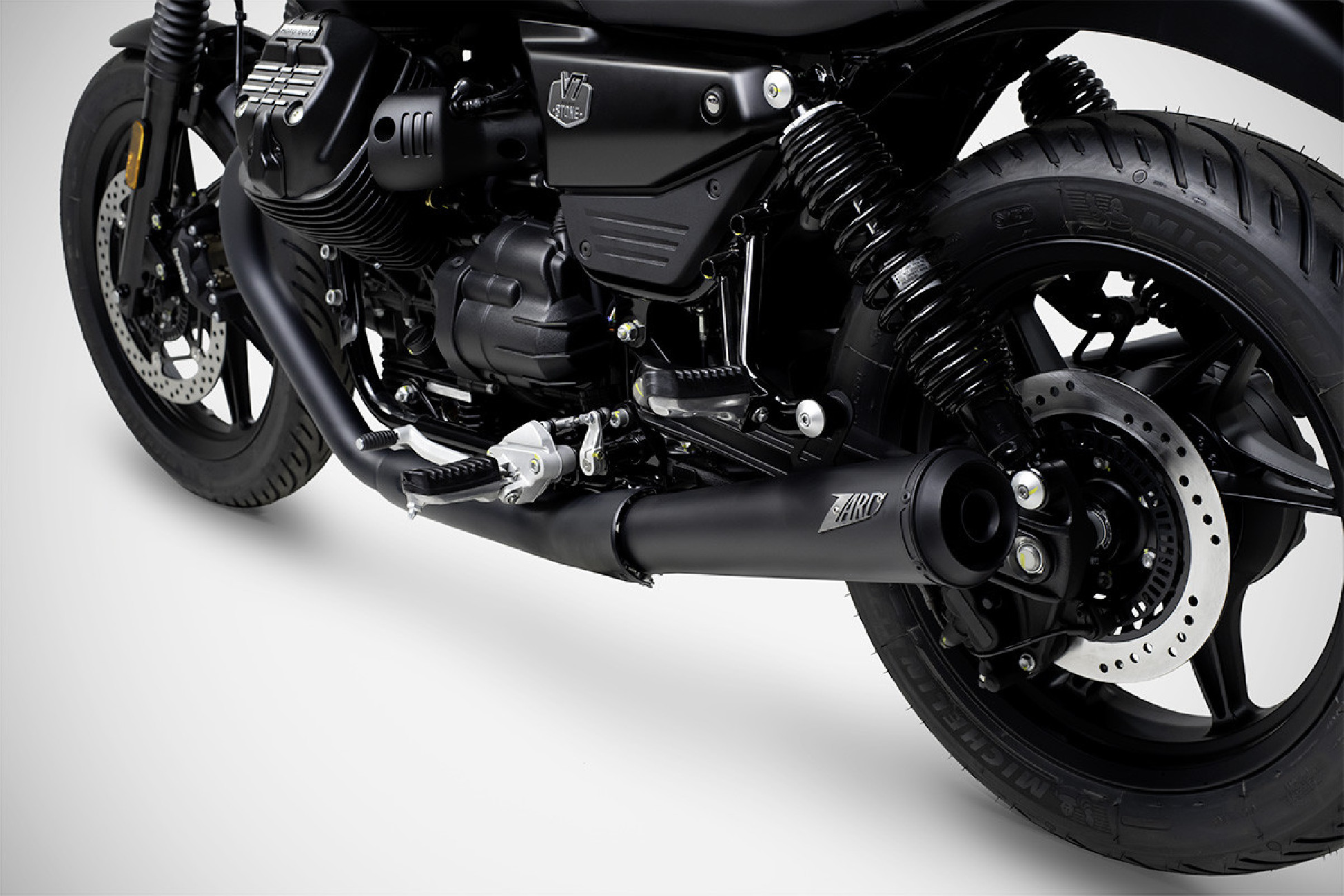 Moto Guzzi V7 850 Trofeo Slip-ons Zard 2025 Euro 5+