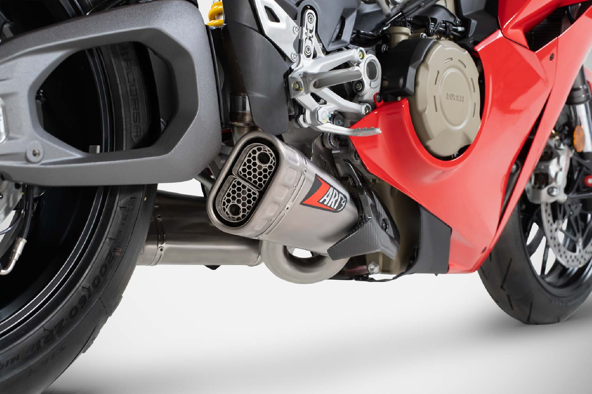 Exhaust Panigale V4 25-26 Compensed Slip-on