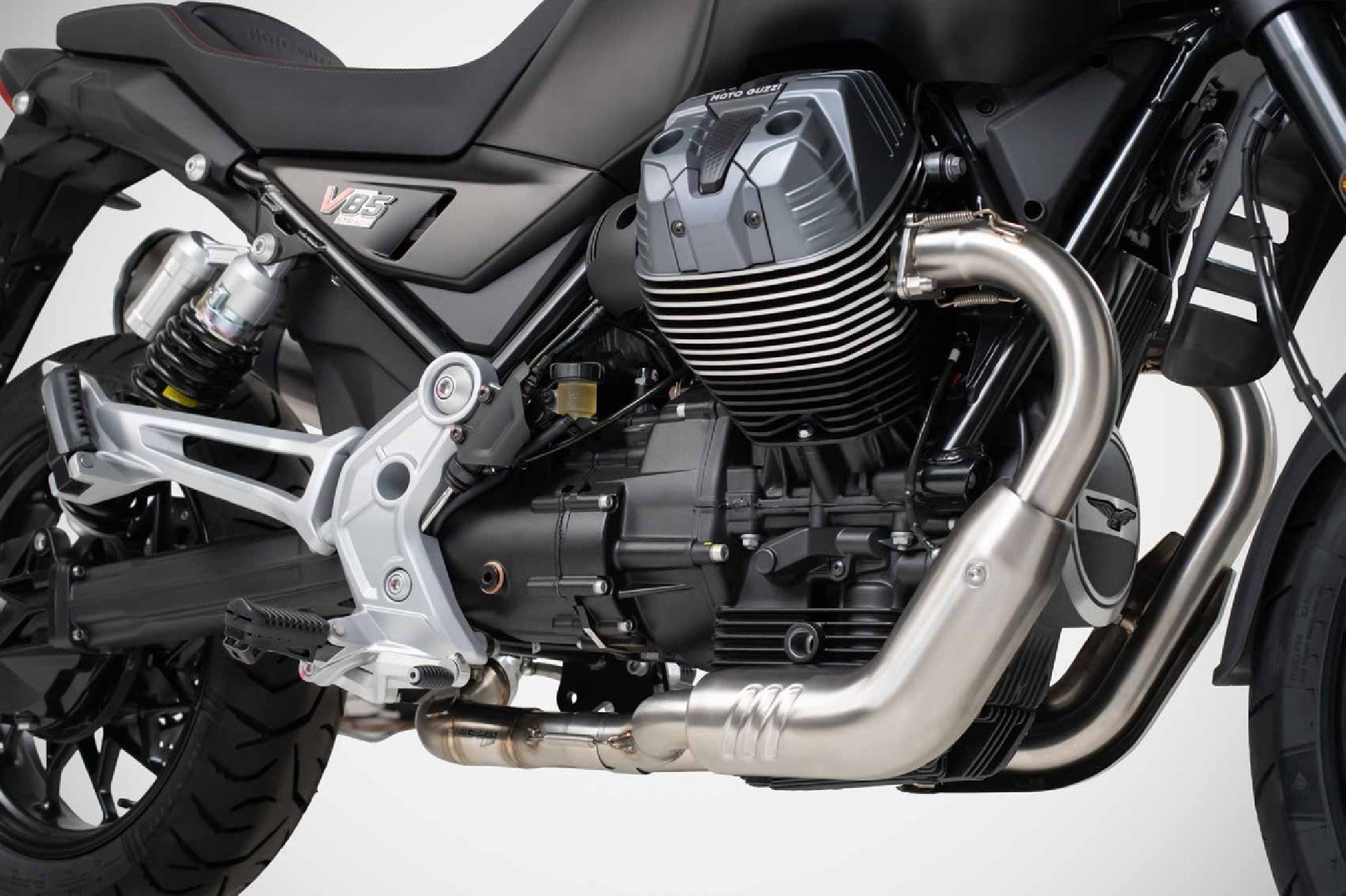 Scarico Zard Moto Guzzi V85 TT Decat 25 26