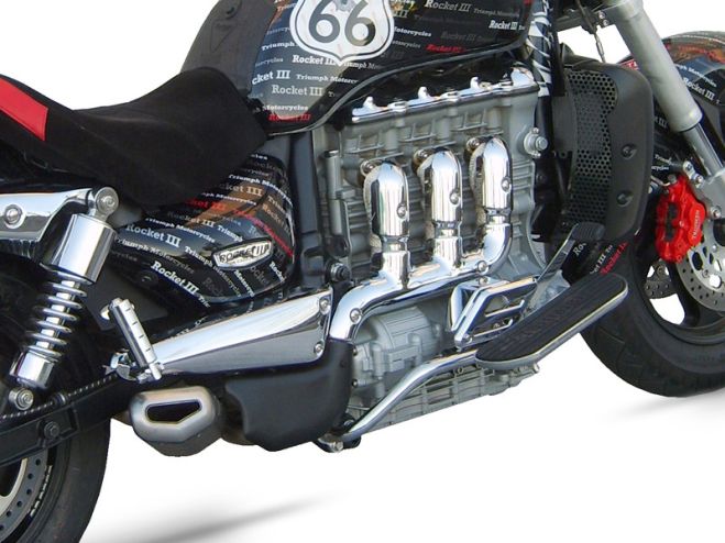 Triumph Rocket III (No ABS) 06-16 Slip-On Penta - Silenziatore Zard