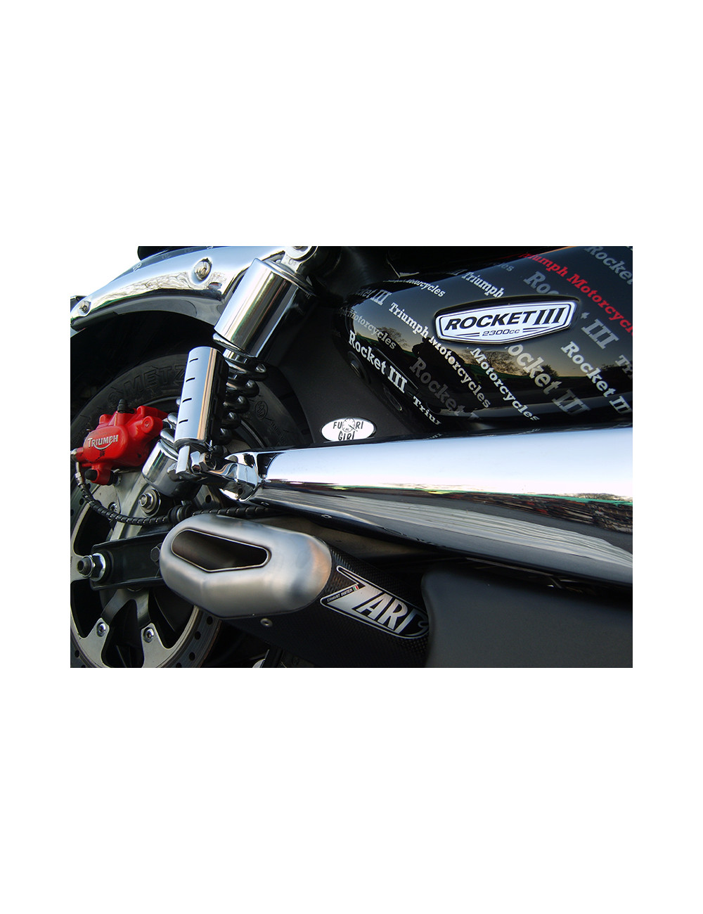 Triumph Rocket III 06-16 Slip-On Penta - Silenziatore Zard